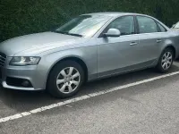 Gebraucht Audi A4 119 PS (87 kW) 2008 Grau Limousine