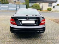 gebraucht Mercedes C220 CDI DPF Coupe (BlueEFFICIENCY) 7G-TRONIC