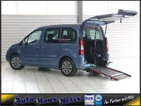 Gebraucht Peugeot Partner Active 99 PS (72 kW) 2018 Blau Van / Kleinbus
