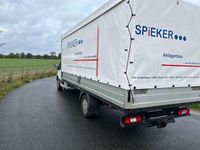 Gebraucht Ford Transit Trend 170 PS (125 kW) 2018 Frostweiß Van / Kleinbus