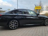 Gebraucht BMW M550 Efficient Dynamics 530 PS (389 kW) 2020 Schwarz Limousine