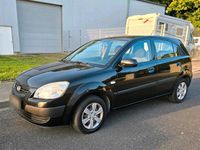 Second-hand Kia Rio 97 CP (71 kW) 2009 Negru Berlinǎ