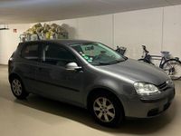 Gebraucht VW Golf 2006 Grau Coupé