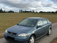 Gebraucht Opel Astra 101 PS (74 kW) 1998 Blau Limousine