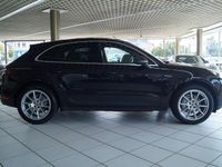 Gebraucht Porsche Macan S 258 PS (189 kW) 2014 Tiefschwarzmetallic SUV