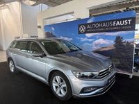Gebraucht VW Passat Elegance 190 PS (139 kW) 2022 Silber metallic Kombi