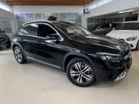 Gebraucht Mercedes GLA200 163 PS (119 kW) 2025 Kosmosschwarz metallic SUV