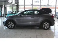 Gebraucht VW T-Roc Cabriolet R-line 150 PS (110 kW) 2025 Rauchgrau Cabrio