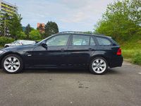 Gebraucht BMW 318 143 PS (105 kW) 2008 Schwarz Kombi