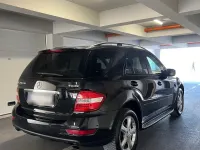 Gebraucht Mercedes ML350 221 PS (162 kW) 2010 Schwarz SUV