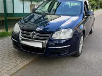 Gebraucht VW Jetta 101 PS (74 kW) 2005 Blau Limousine