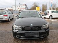 Gebraucht BMW 116 Lifestyle 116 PS (85 kW) 2011 Schwarz Kleinwagen