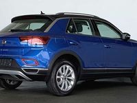 Gebraucht VW T-Roc Style 150 PS (110 kW) 2022 Blau / ravennablau zweifarbig / metallic SUV