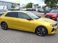 Gebraucht Opel Astra 131 PS (96 kW) 2025 Gelb Kleinwagen