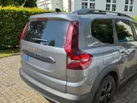 Gebraucht Dacia Jogger Extreme 141 PS (103 kW) 2025 Grau Van / Kleinbus