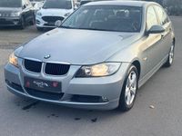 Brugt BMW 318 129 HK (94 kW) 2006 Blå Sedan