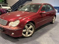 Gebraucht Mercedes C320 Elegance 218 PS (160 kW) 2005 Rot Limousine