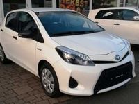 Gebraucht Toyota Yaris Hybrid 75 PS (55 kW) 2012 Weiß Limousine