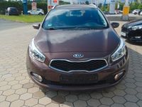 Gebraucht Kia Ceed Sportswagon 99 PS (72 kW) 2013 Braun Kombi