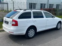 Gebraucht Skoda Octavia 105 PS (77 kW) 2012 Weiß Kombi