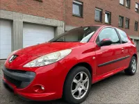 Gebraucht Peugeot 206+ 60 PS (44 kW) 2009 Rot Kleinwagen