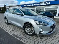 Gebraucht Ford Focus 120 PS (88 kW) 2019 Silber Limousine