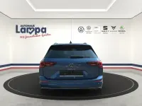 Gebraucht VW Golf VIII Style 150 PS (110 kW) 2024 Anemonenblau metallic Kombi