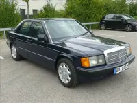Gebraucht Mercedes 190 160 PS (117 kW) 1992 Blau Limousine