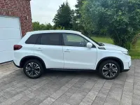Gebraucht Suzuki Vitara Comfort 102 PS (75 kW) 2024 Weiß SUV