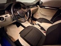 Gebraucht Skoda Rapid Style 125 PS (91 kW) 2018 Blau Kleinwagen