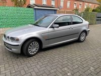 Gebraucht BMW 318 143 PS (105 kW) 2003 Silber Limousine
