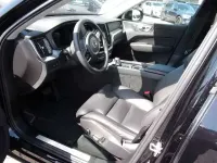 Używany Volvo XC60 335 KM (246 kW) 2023 Czarny SUV