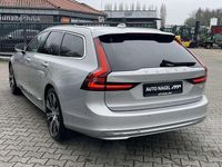 Gebraucht Volvo V90 Plus 197 PS (144 kW) 2024 Silver dawn / metallic Kombi