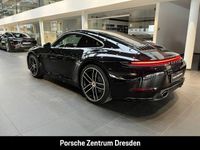 Neu Porsche 911 Carrera 394 PS (289 kW) 2026 Tiefschwarzmetallic Coupé