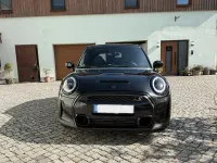 Gebraucht Mini Cooper S Essential 178 PS (130 kW) 2023 Schwarz Kleinwagen
