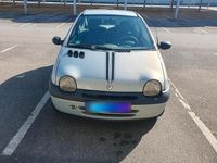Gebraucht Renault Twingo 58 PS (42 kW) 2005 Silber Kleinwagen