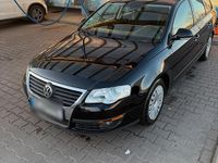 Gebraucht VW Passat 105 PS (77 kW) 2010 Schwarz Kombi