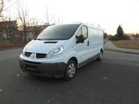 Gebraucht Renault Trafic 114 PS (83 kW) 2014 Weiß Van / Kleinbus