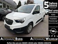Używany Opel Combo 102 KM (75 kW) 2022 Biały Minivan