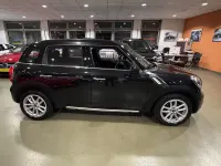 Gebraucht Mini Cooper SD Countryman Sport 143 PS (105 kW) 2016 Absolute black metallic (metallic) SUV