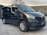 Second-hand Renault Trafic Expression 145 CP (106 kW) 2015 Negru Monovolum