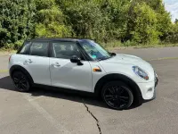 Gebraucht Mini Cooper 136 PS (100 kW) 2018 Silber Kleinwagen