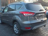 Gebraucht Ford Kuga Titanium 140 PS (102 kW) 2013 Grau SUV