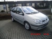 Gebraucht Renault Scénic 102 PS (75 kW) 2002 Silber metallic Van / Kleinbus