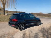 Gebraucht VW Tiguan LOUNGE 150 PS (110 kW) 2015 Schwarz SUV