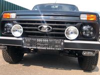 Neu Lada niva 83 PS (61 kW) 2025 Grün (316) SUV