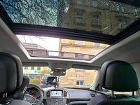 Gebraucht Opel Insignia 160 PS (117 kW) 2012 Schwarz Kombi