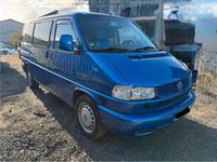 Usata VW Multivan 150 CV (110 kW) 2001 Blu Monovolume