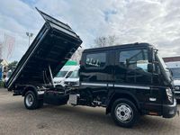 Gebraucht Mitsubishi Canter 175 PS (128 kW) 2024 Schwarz Van / Kleinbus