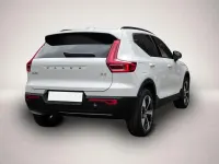 Gebraucht Volvo XC40 Business Edition 163 PS (119 kW) 2024 Manufacturer SUV